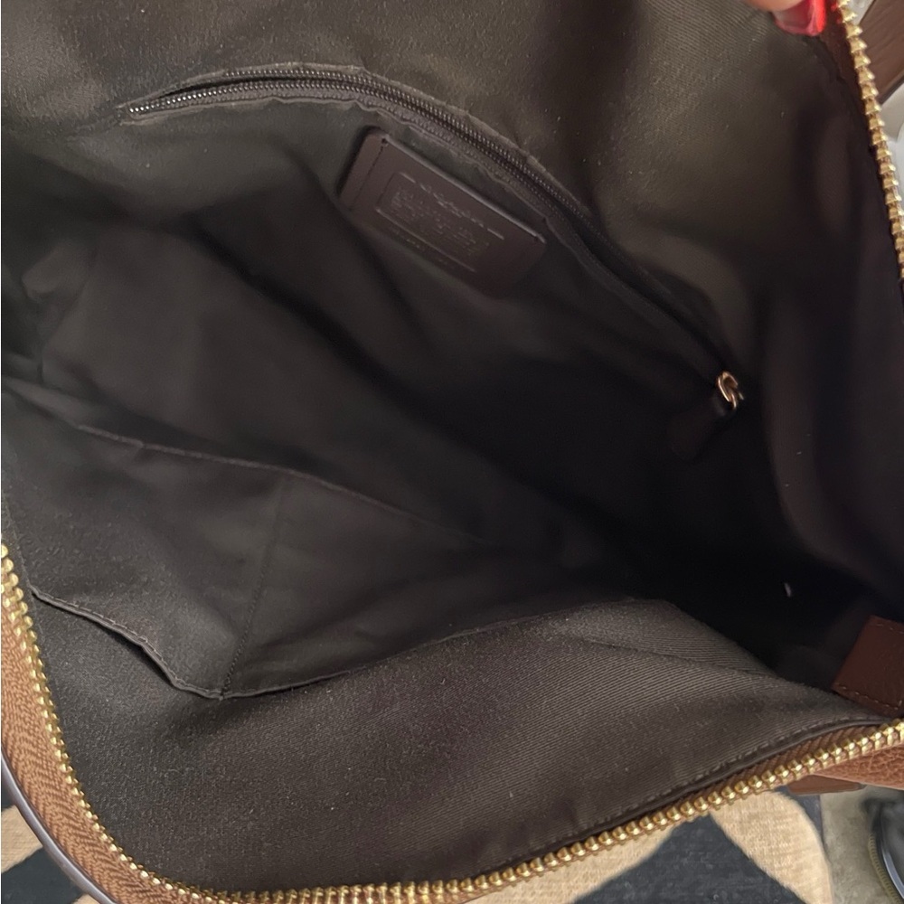 Coach Pebbled Leather Tan Cognac Brown Shoulder Bag Crossbody Chic Minimalist - Picture 13 of 16